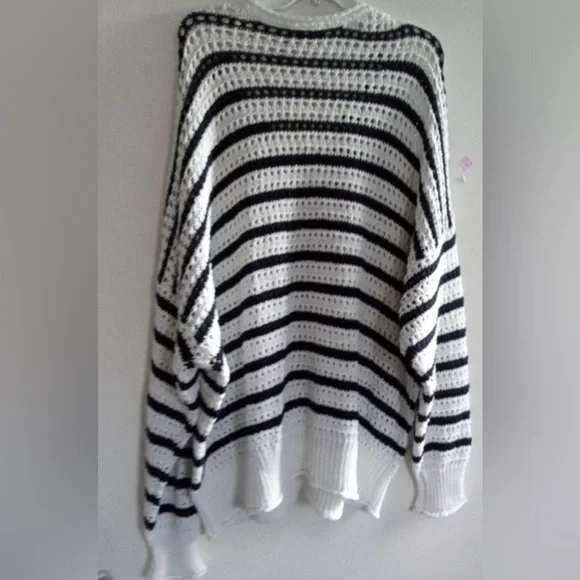 Vineyard Vines Pointelle Crewneck Sweater NWT - Picture 5 of 5